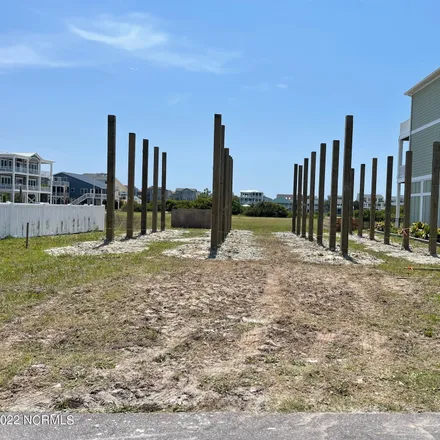 Image 3 - 1310 North Shore Drive, Sunset Beach, Brunswick County, NC 28468, USA - House for sale