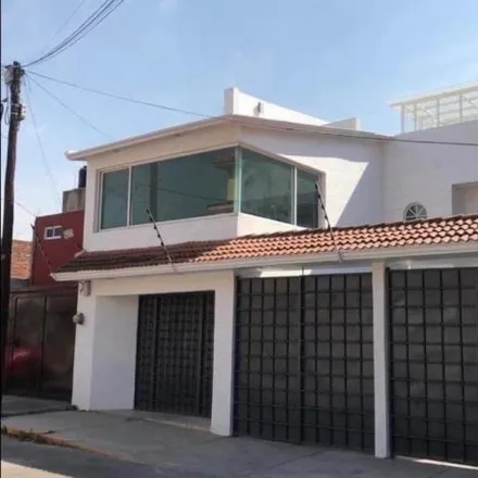 Buy this 3 bed house on Calle Viveros Del Trópico in 54055 Tlalnepantla, MEX