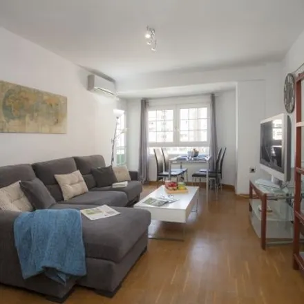 Rent this 5 bed apartment on Carrer d'Esteve Ballester in 18, 46022 Valencia