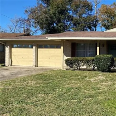 Buy this 3 bed house on 6062 Westgate Drive in Beaumont, TX 77706