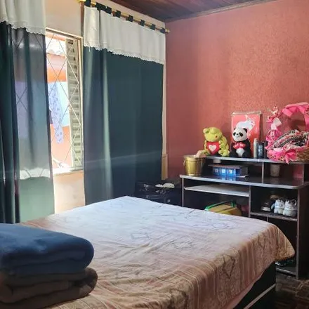 Buy this 5 bed house on Rua Siriri in Araucária - PR, 83706-775