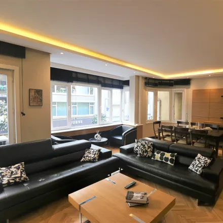 Rent this 4 bed apartment on MAC in Teşvikiye Caddesi, 34365 Şişli
