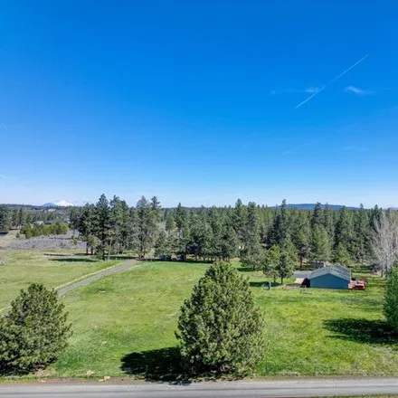 Image 1 - 19462 Calico Road, Deschutes County, OR 97702, USA - House for sale