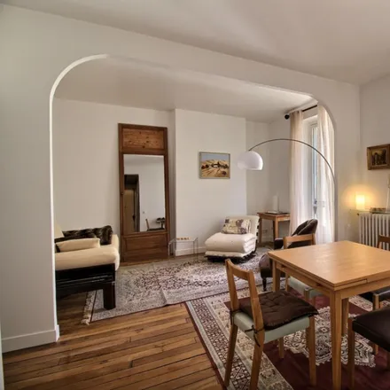 Image 5 - 6 Rue Herran, 75116 Paris, France - Apartment for rent