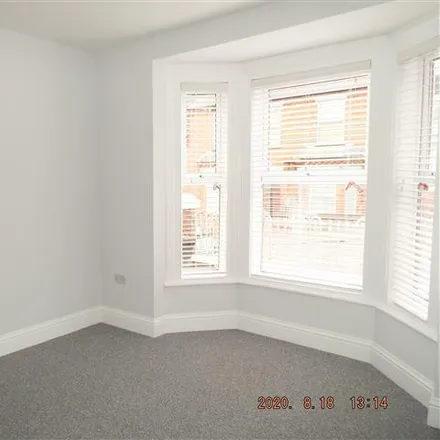 Image 4 - Horton Street, Lincoln, LN2 5NG, United Kingdom - Townhouse for rent