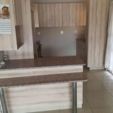 Image 3 - Kwamashu Highway, Ohlange, Inanda, 4310, South Africa - Apartment for rent