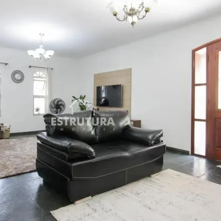 Buy this 3 bed house on Rua 22 Particular in Rio Claro, Rio Claro - SP