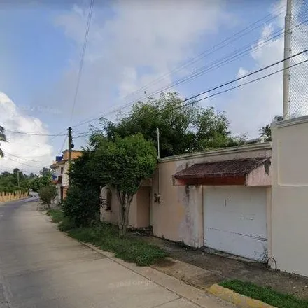Buy this 4 bed house on Calle Sonora in Petrolera, 96500 Coatzacoalcos