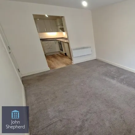 Image 4 - Hillside, The Mayfields, Redditch, B98 7DS, United Kingdom - Apartment for rent