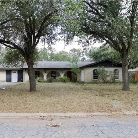 Image 1 - 1144 West Blucher Street, Falfurrias, TX 78355, USA - House for sale