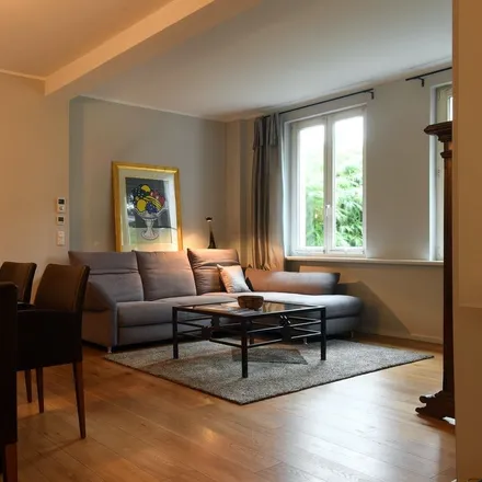 Rent this 2 bed townhouse on Sophie-Rahel-Jansen-Straße 98a in 22609 Hamburg, Germany
