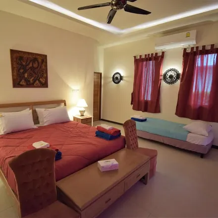 Rent this 4 bed house on Ko Samui in Surat Thani Province, Thailand
