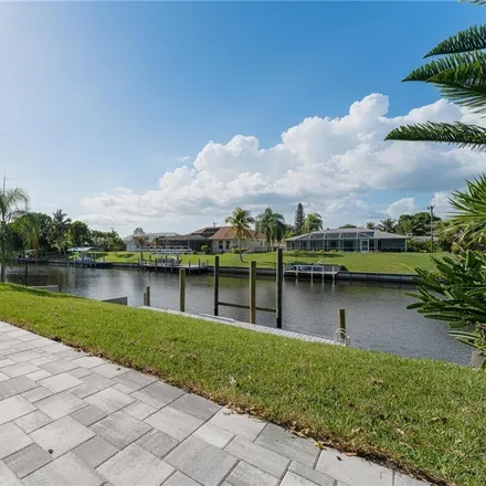 Image 4 - 1509 Southeast 32nd Terrace, Cape Coral, FL 33904, USA - House for sale
