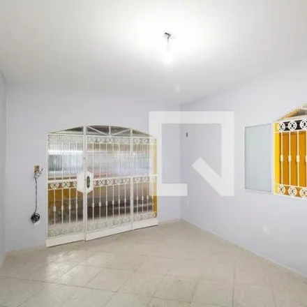 Rent this 2 bed house on Rua Avaré in Campo Grande, Rio de Janeiro - RJ