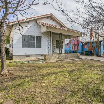 Image 3 - 732 E Guenther St, San Antonio, Texas, 78210 - House for sale