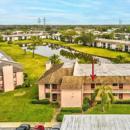 Buy this 2 bed condo on 131 Lakeside Drive in Pinellas County, FL 34677