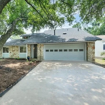 Image 2 - 8305 Wexford Dr, Austin, Texas, 78759 - House for sale