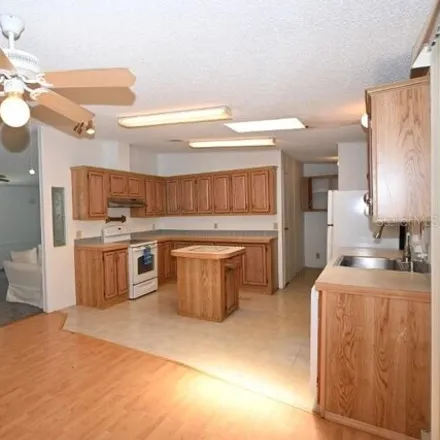 Image 4 - 37435 Phelps Rd, Zephyrhills, Florida, 33541 - Apartment for rent