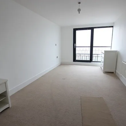 Image 3 - Pier House, Tower Promenade, Wallasey, CH45 2JY, United Kingdom - Apartment for rent