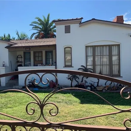 Buy this 2 bed house on 490 W Howard St in Pasadena, California