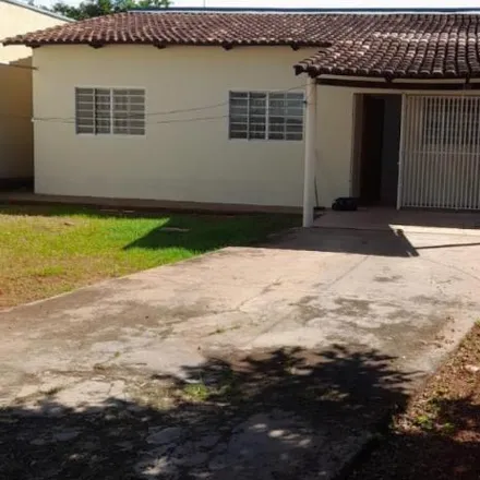 Rent this 2 bed house on Rua 1020 in Setor Pedro Ludovico, Goiânia - GO