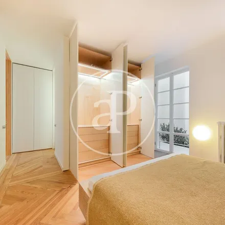 Rent this 4 bed apartment on Miele in Calle de Claudio Coello, 28001 Madrid