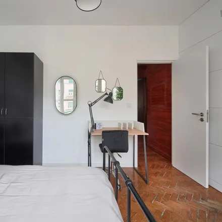Image 6 - Scarpin, Rua Castilho, 1250-071 Lisbon, Portugal - Room for rent