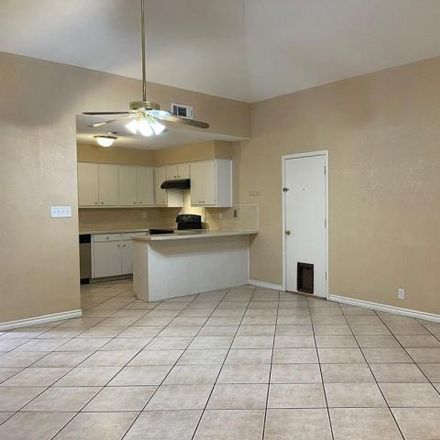 Rent this 3 bed house on 320 Thomas Street in Midland, TX 79703