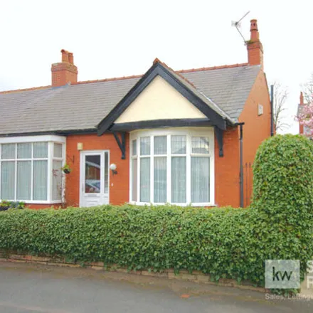 Buy this 3 bed duplex on Victoria Road in Preston, PR2 8AJ