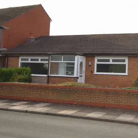 Rent this 3 bed house on Farndale in Widnes, WA8 9JL