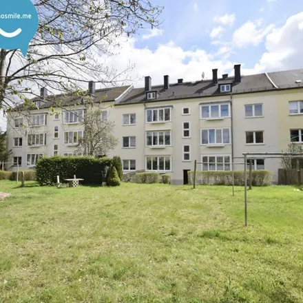 Rent this 4 bed apartment on Yorckstraße 29 in 09130 Chemnitz, Germany