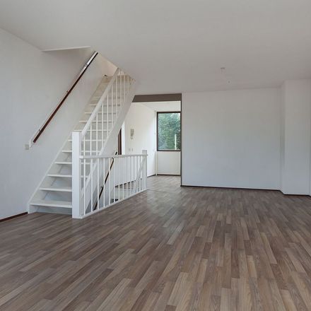 Rent this 3 bed apartment on Vrusschemigerweg 133 in 6417 PJ Heerlen, Netherlands
