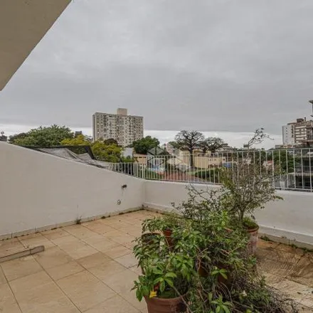 Buy this 2 bed apartment on Rua Jaime Telles in Petrópolis, Porto Alegre - RS