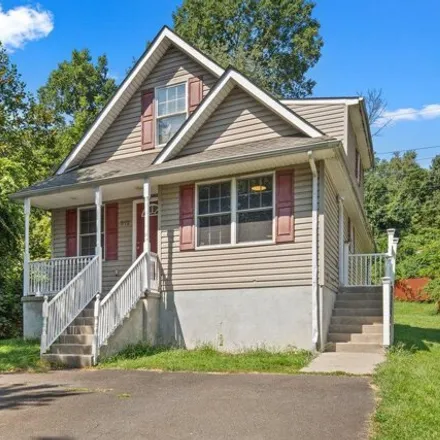 Buy this 4 bed house on 998 Parker Street in Parkland, Middletown Township