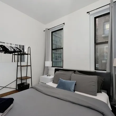 Rent this 2 bed apartment on 478 9th Avenue in New York, NY 10018