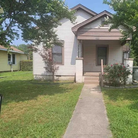 Buy this 3 bed house on 3373 West 22nd Street in Little Rock, AR 72204