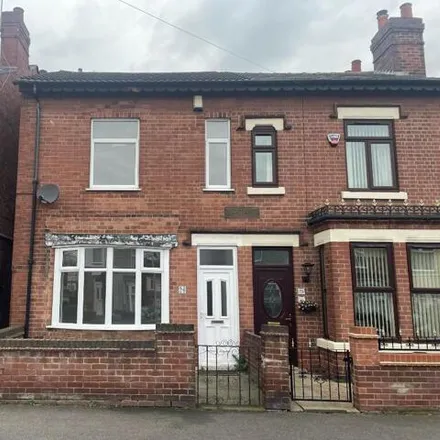Rent this 2 bed townhouse on 90 Wharncliffe Road in Ilkeston, DE7 5HF