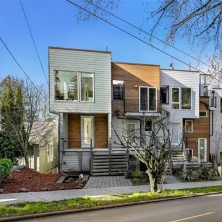 Image 1 - 725 Belmont Avenue East, Seattle, WA 98102, USA - House for sale