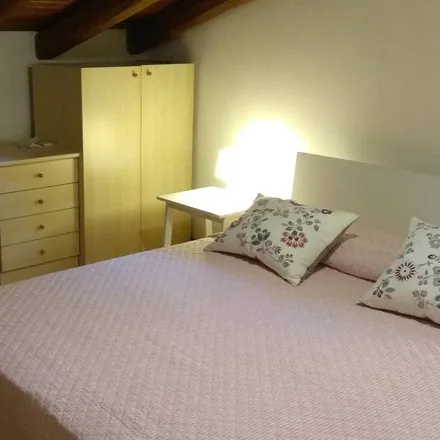 Rent this 2 bed apartment on 31011 Asolo TV