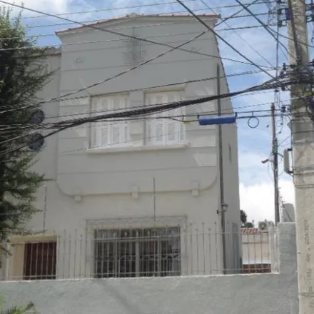 Rent this 3 bed house on Rua Coronel Amazonas Marcondes 981 in Cabral, Curitiba - PR
