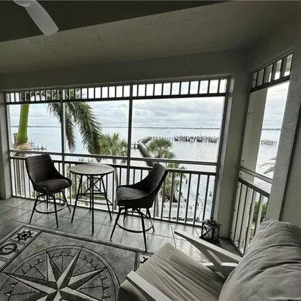 Image 3 - unnamed road, Charlotte Harbor, Charlotte County, FL 33980, USA - Condo for rent