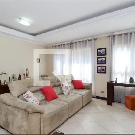Buy this 4 bed house on Rua Maria Inês in Vila Augusta, Guarulhos - SP
