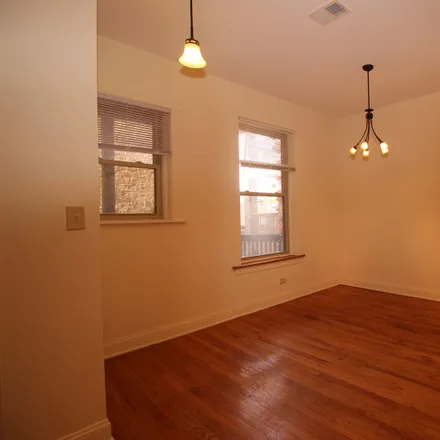 Image 3 - 5114-5118 South Kimbark Avenue, Chicago, IL 60615, USA - House for rent