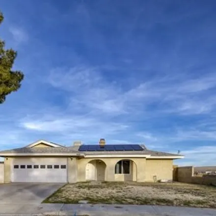 Buy this 4 bed house on 218 Mariposa Avenue in Ridgecrest, CA 93555