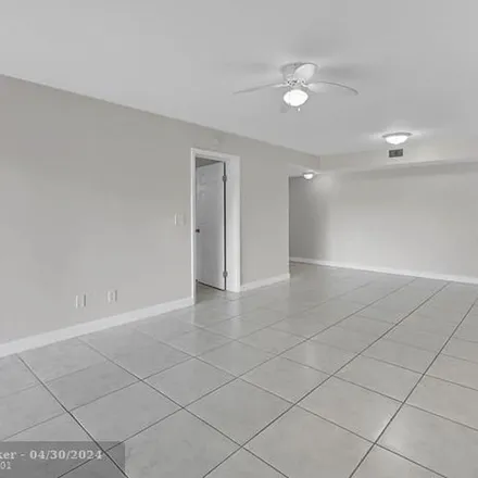 Image 3 - 9209 Riverside Drive, Coral Springs, FL 33071, USA - Apartment for rent