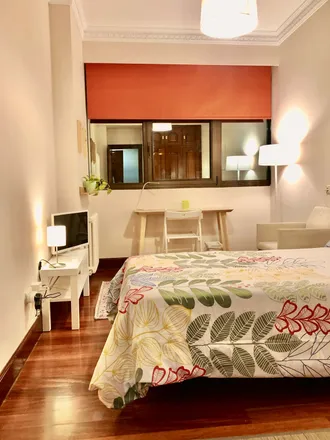 Rent this 1 bed room on Alameda Recalde / Recalde zumarkalea in 1, 48009 Bilbao