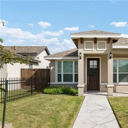 Image 2 - N 13th Street, Timberhill Villa Number 4 Colonia, McAllen, TX 78504, USA - House for rent