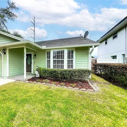 Buy this 3 bed house on 1074 Martin Blvd in Orlando, Florida