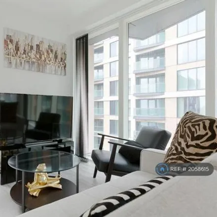 Rent this 2 bed apartment on Subway Portal Way in Portal Way, London