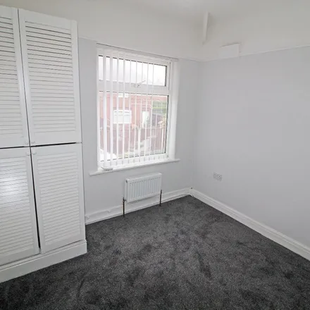 Rent this 3 bed duplex on Reeves Avenue in Sefton, L20 0BH